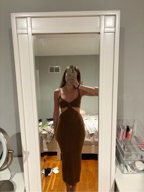 Lulus brown maxi dress size xs